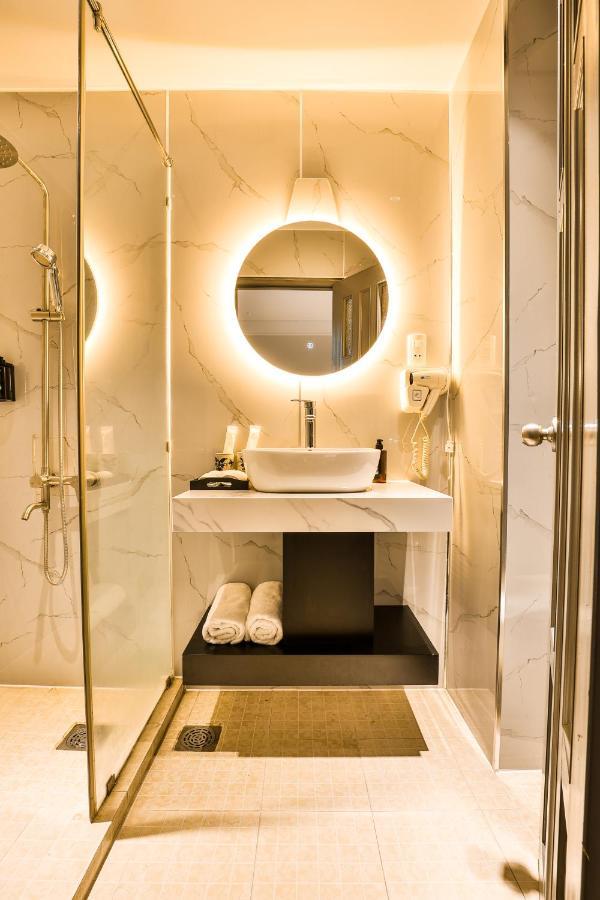 Khách sạn Boutique La Paix Sài Gòn 2*